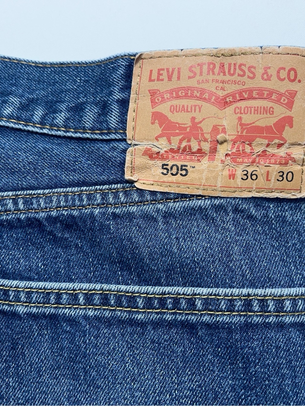 Levi’s 505 Jeans Mens 36x30 Blue Denim Custom Bead - Picture 13 of 16